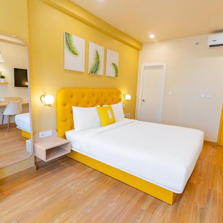Bloom Hotel - Richmond Road Бангалор Экстерьер фото