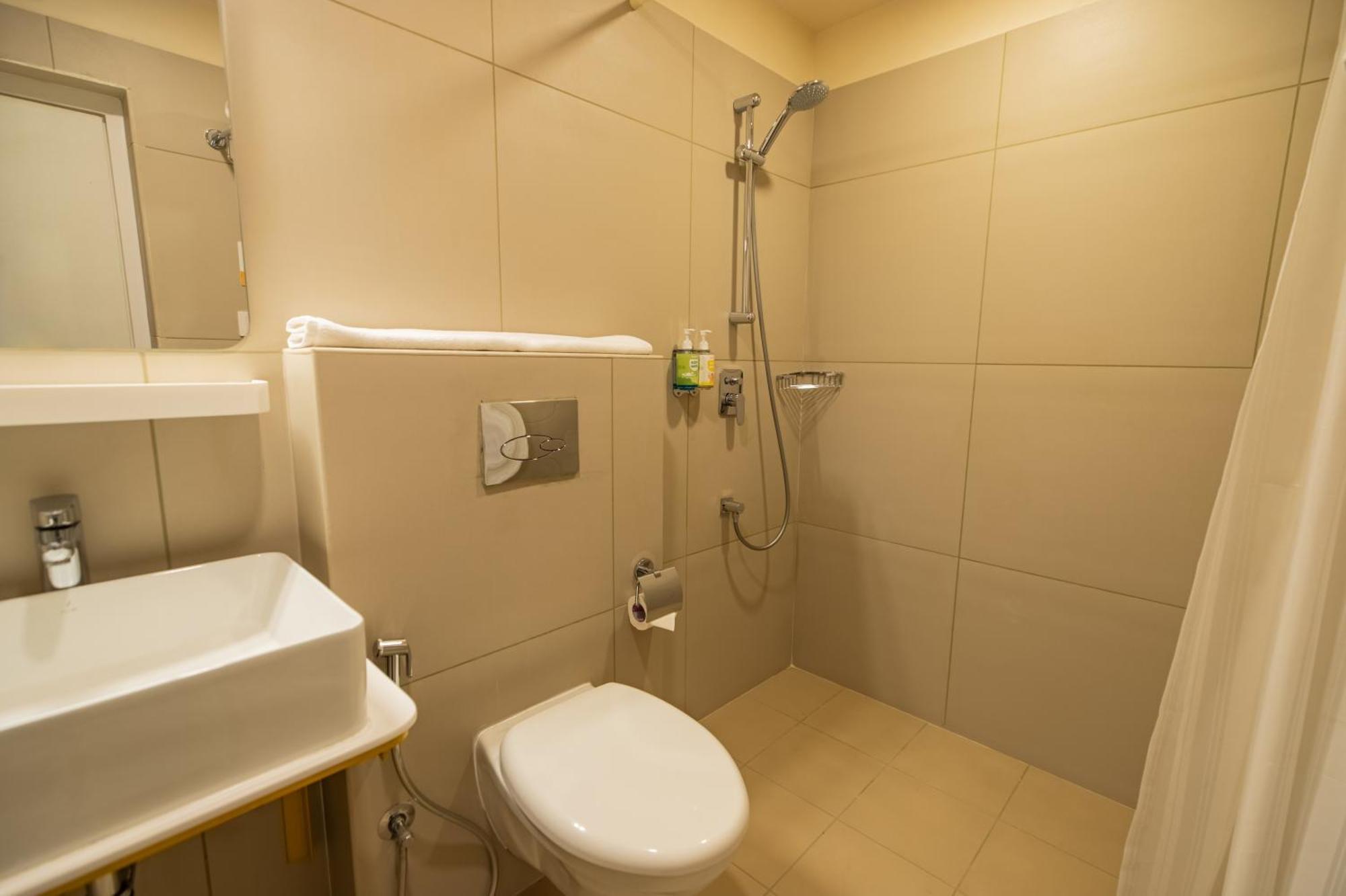 Bloom Hotel - Richmond Road Бангалор Номер фото